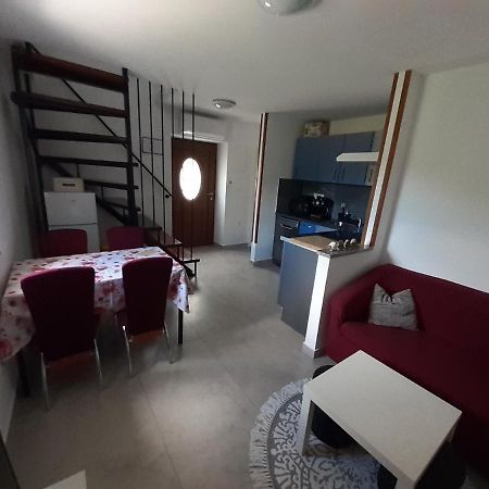 פלומין Apartman Sunset מראה חיצוני תמונה